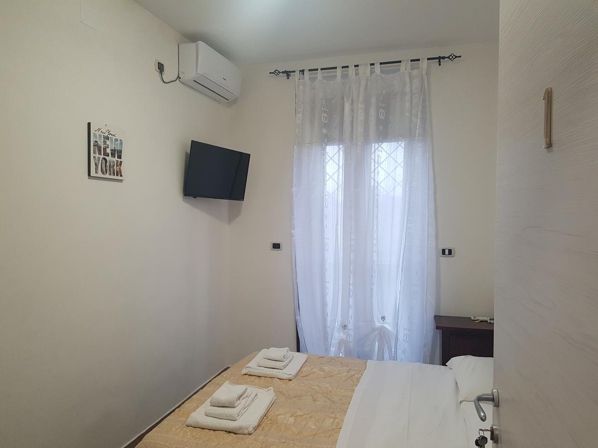 Rivabella Beach Hotel Галиполи Екстериор снимка
